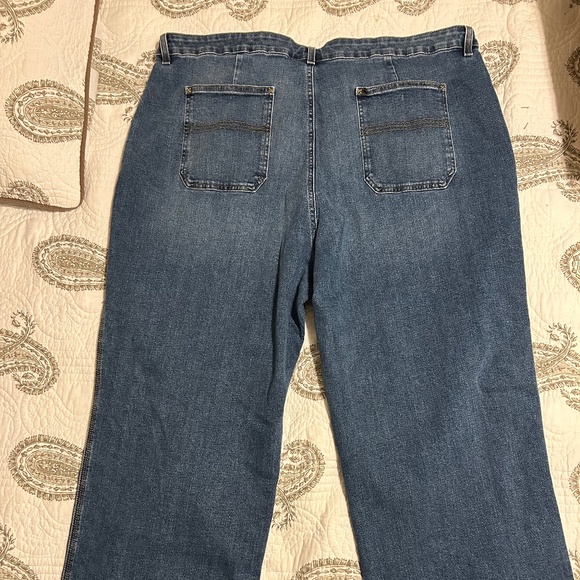 Jeans - Picture 2 of 8